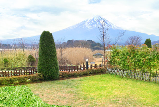 お部屋から目の前に広がる霊峰富士の絶景