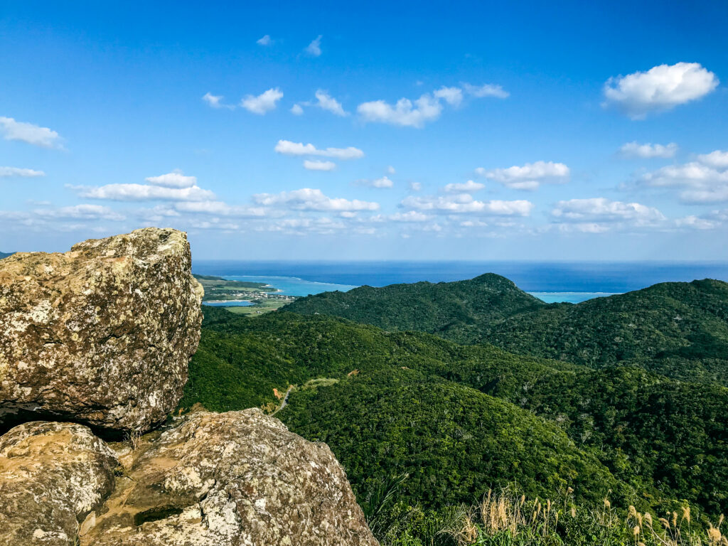 野底マーペー山頂からの景色